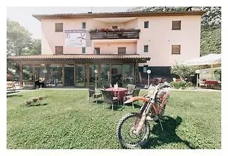 Ciclamino Hotel 3*